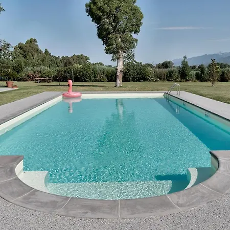 Vistalago Versilia Bed & Breakfast *