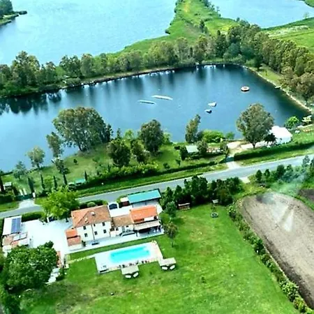 Vistalago Versilia Bed & Breakfast Massarosa