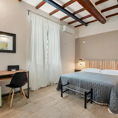 Frühstückspension Vistalago Versilia 4*