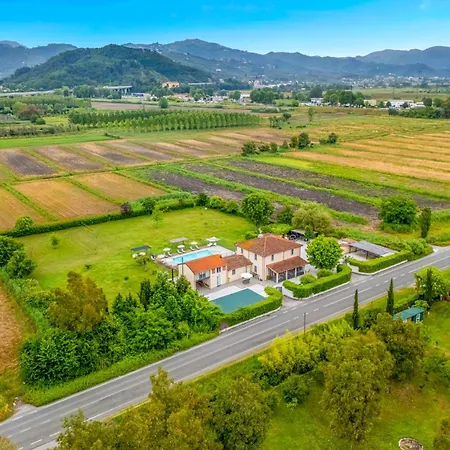 Vistalago Versilia