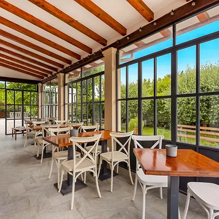 Frühstückspension Vistalago Versilia